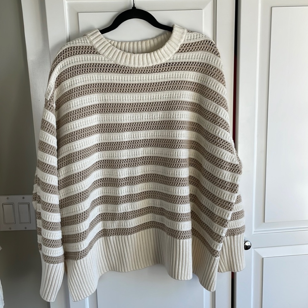 H&M Crew Neck Sweater